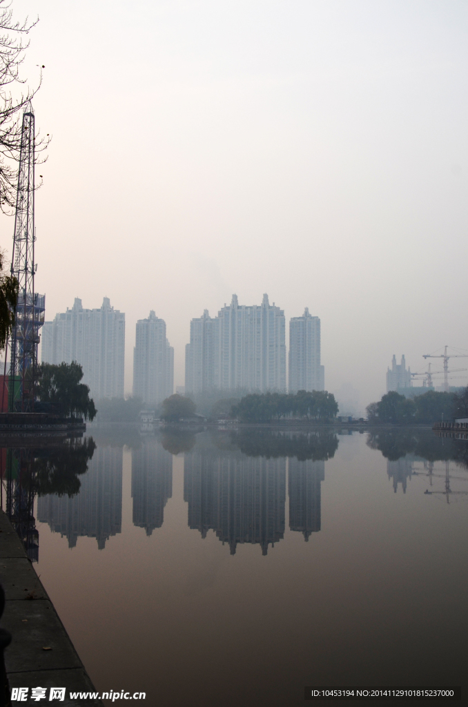 湖泊建筑美景