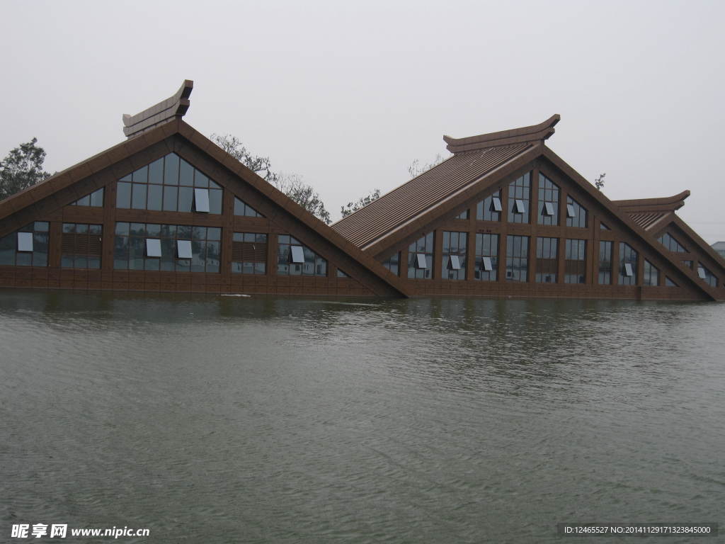 松江广富林水中建筑