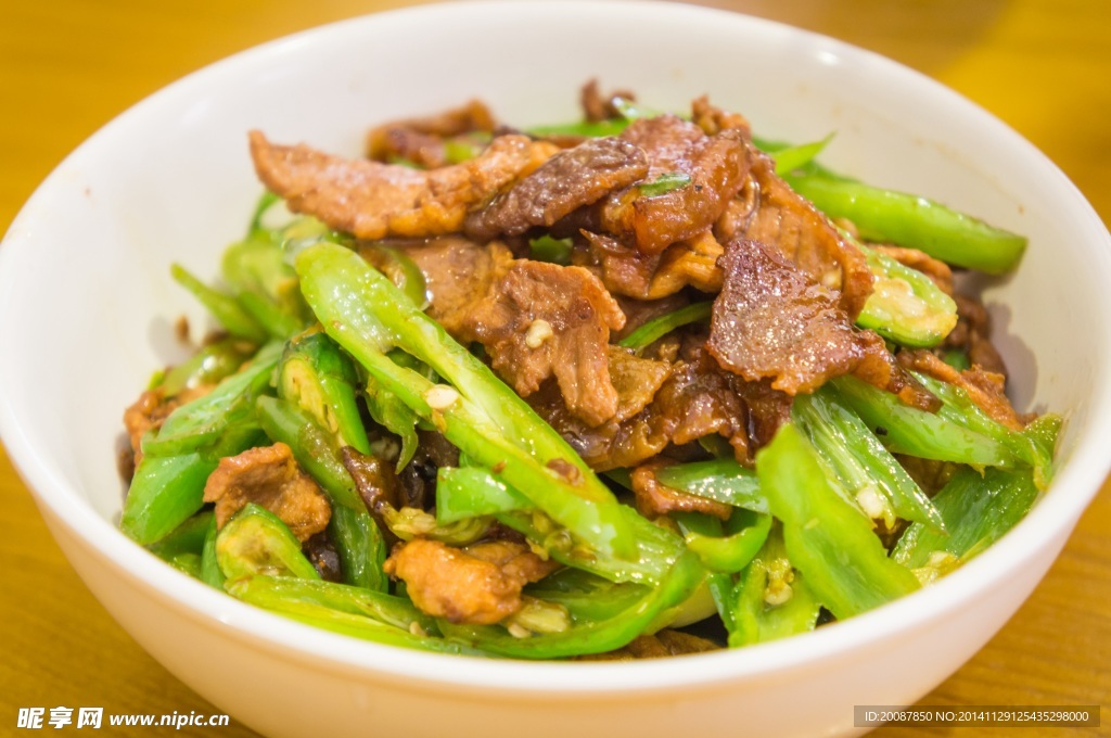 青椒炒肉
