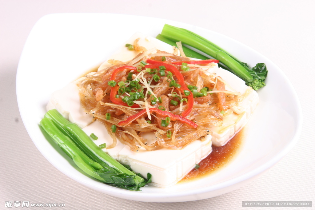 银鱼虾干蒸豆腐