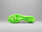 NIKE 足球鞋