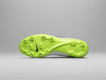 NIKE 足球鞋