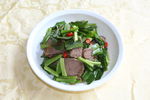 野香菜拌牛肉