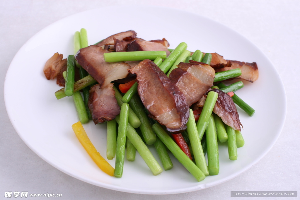 蒜苔四川腊肉