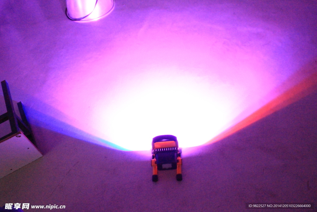 LED灯具