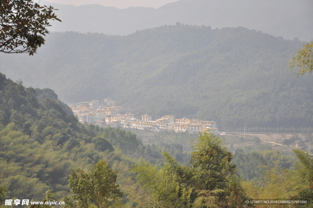 山中风景