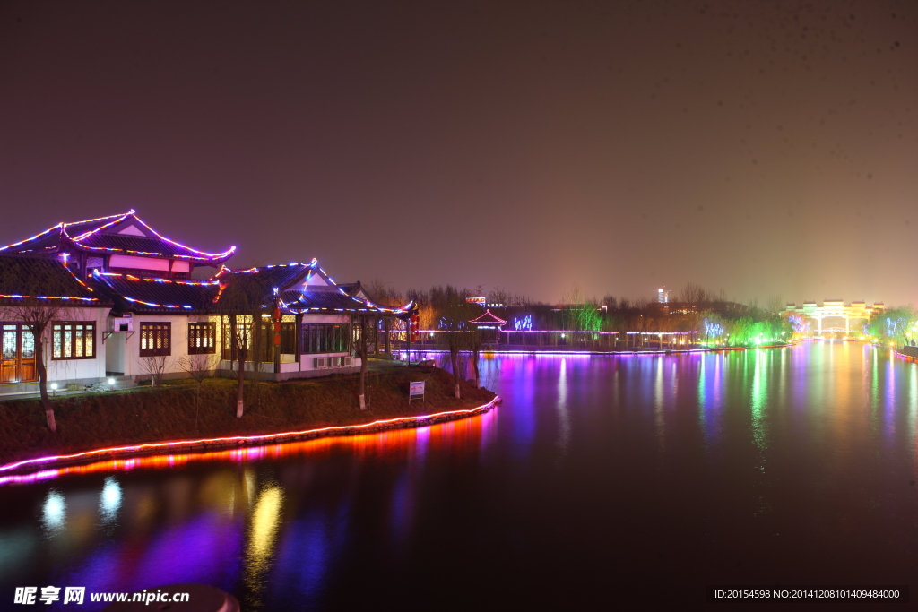 山东德州董子文化街夜景