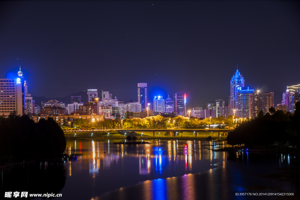 城市夜景