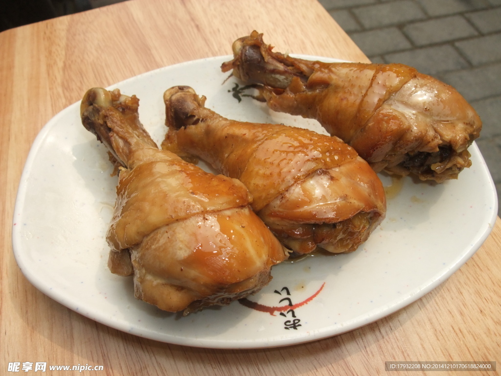 卤鸡腿饭，做法非常简单，味道竟然这么好，美味又好看的鸡腿饭