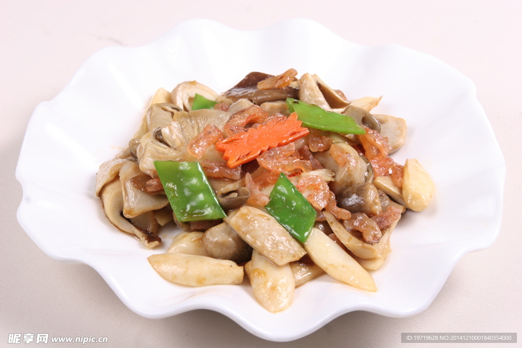 虾干炒三菇