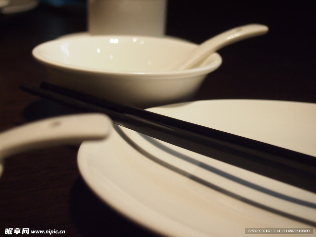 餐具