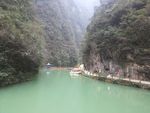 山谷河流