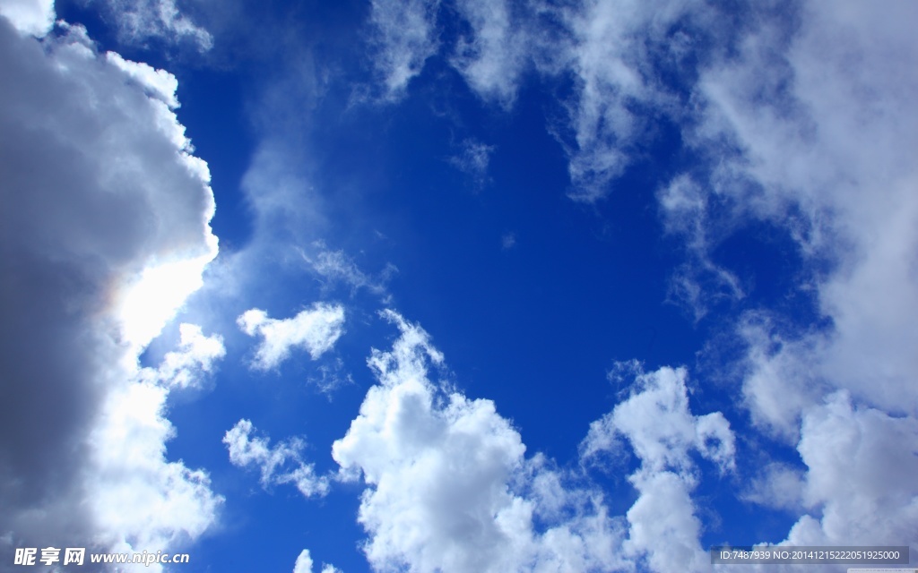 天空