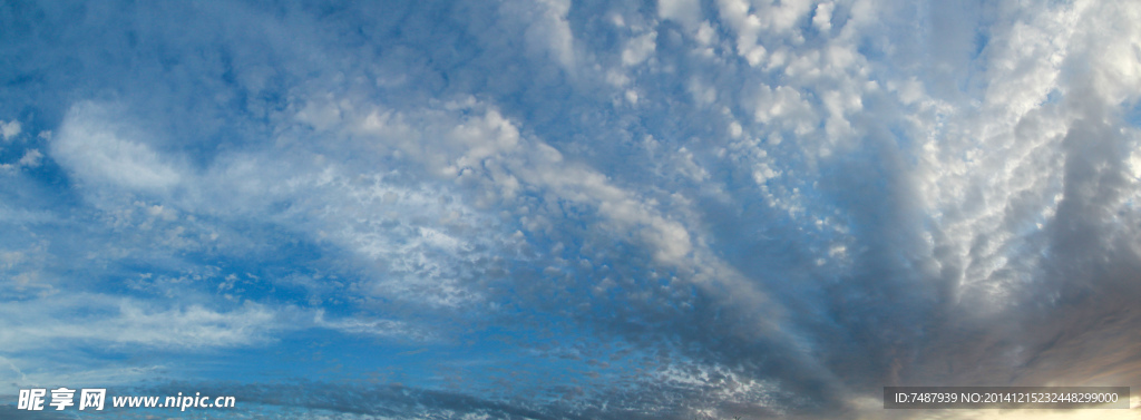 天空