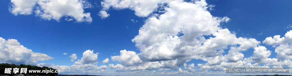 天空
