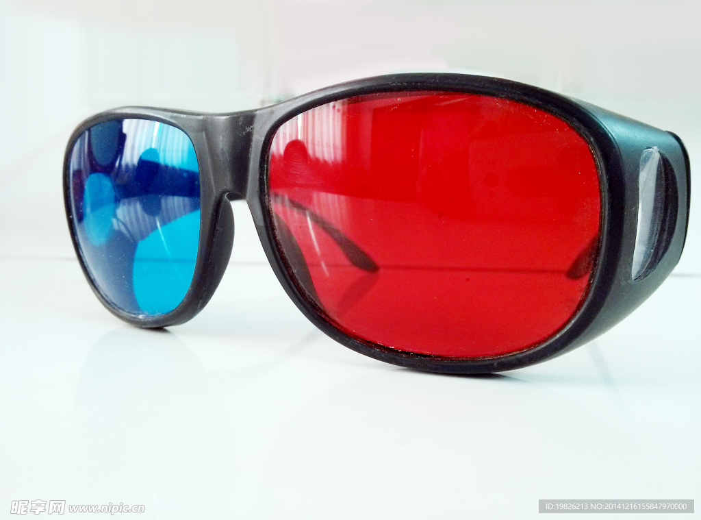 红蓝眼镜  3D电影