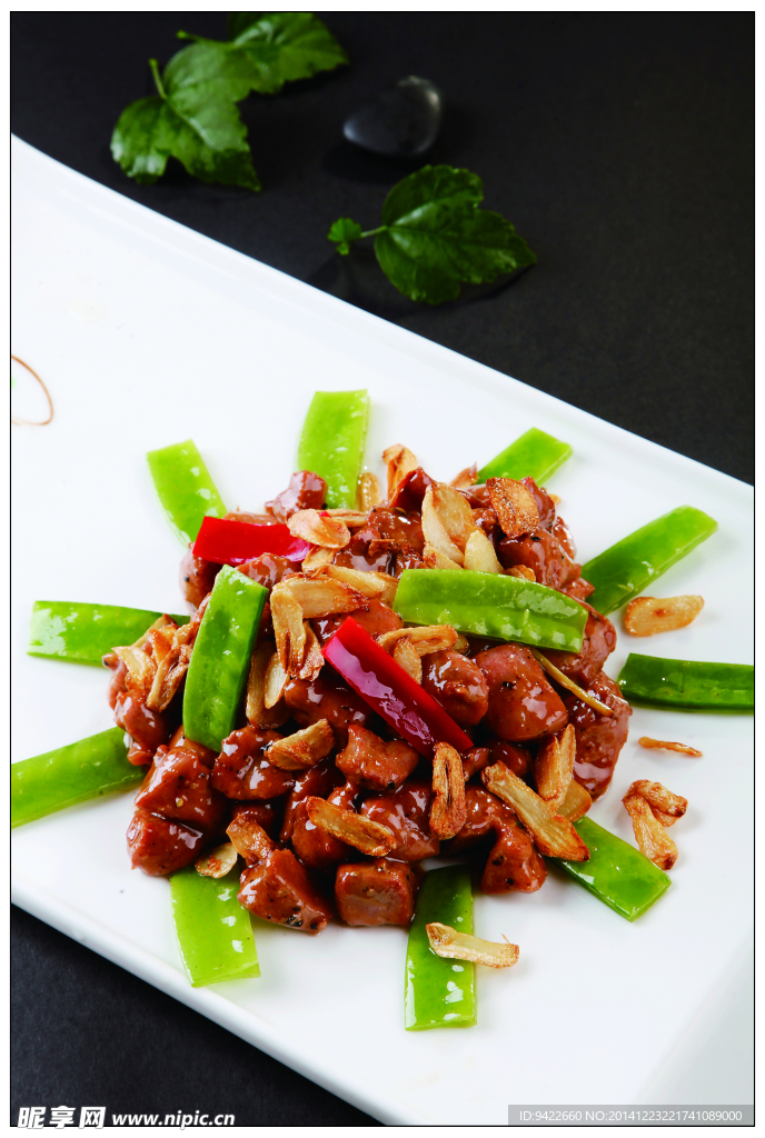 蒜片牛小肉