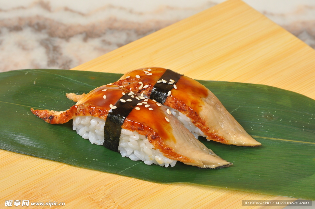 鳗鱼寿司-