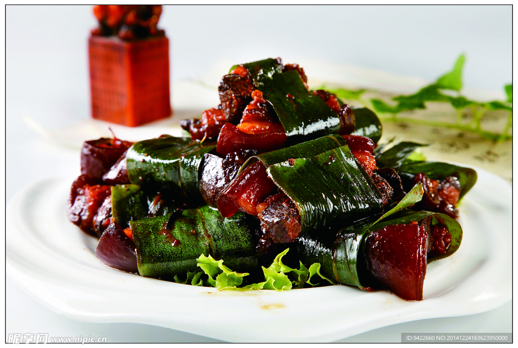 粽香坛子肉