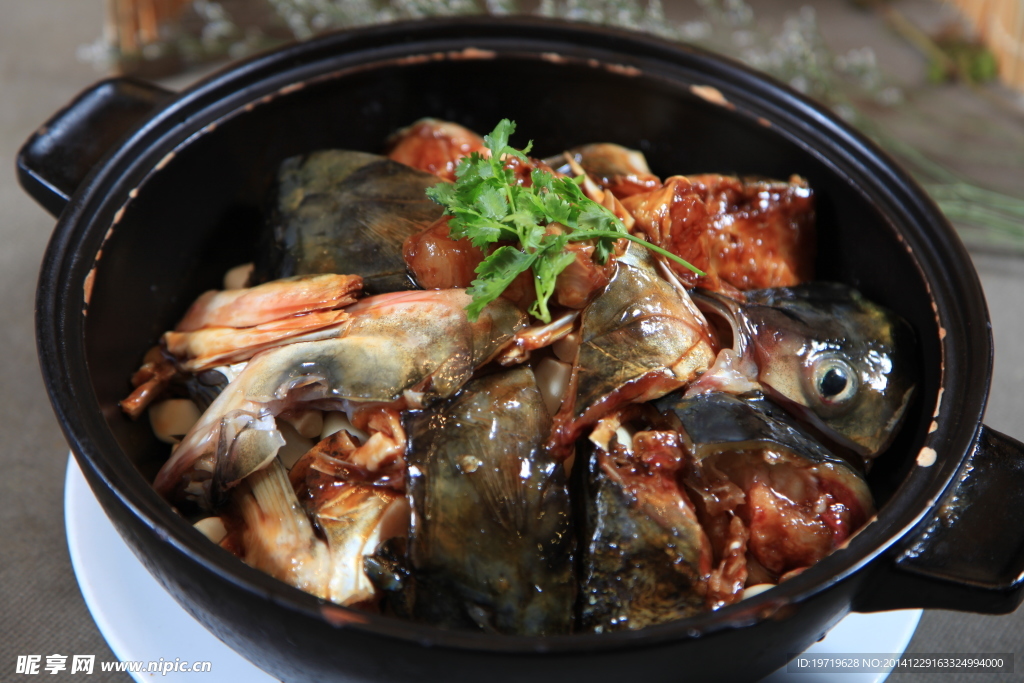 砂锅鱼脸