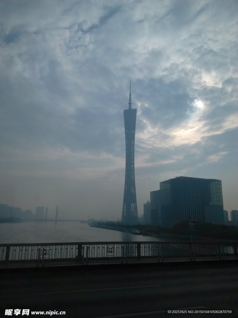 阴天