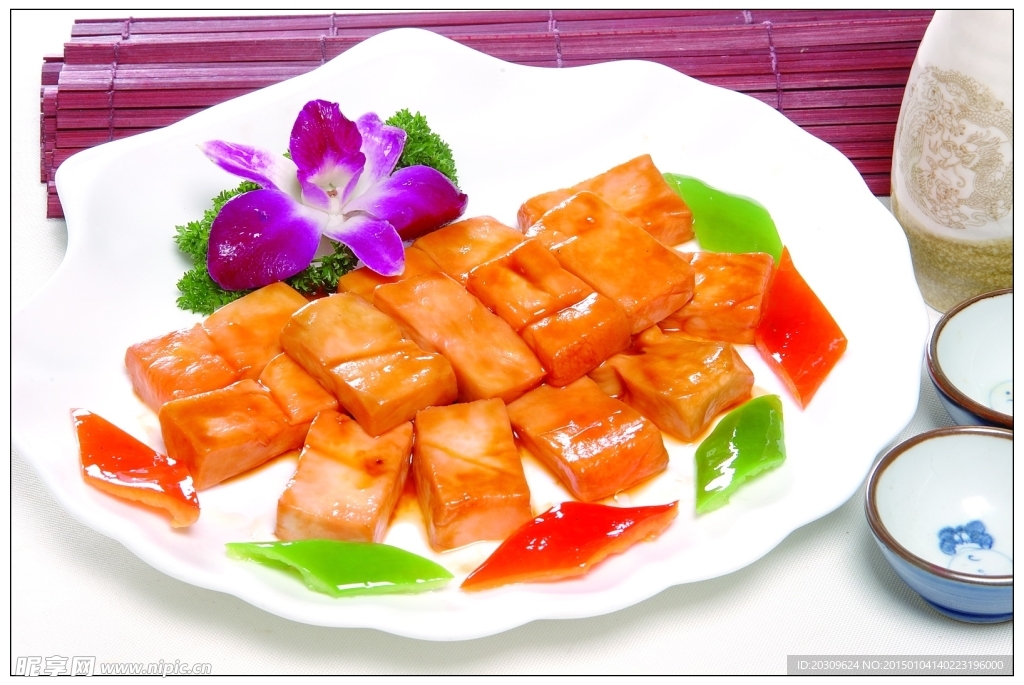 生煎松板菇