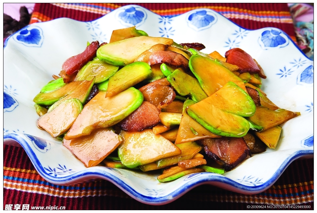 鲜榨菜炒腊肉