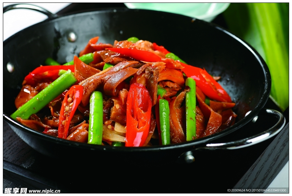 干锅牛杂
