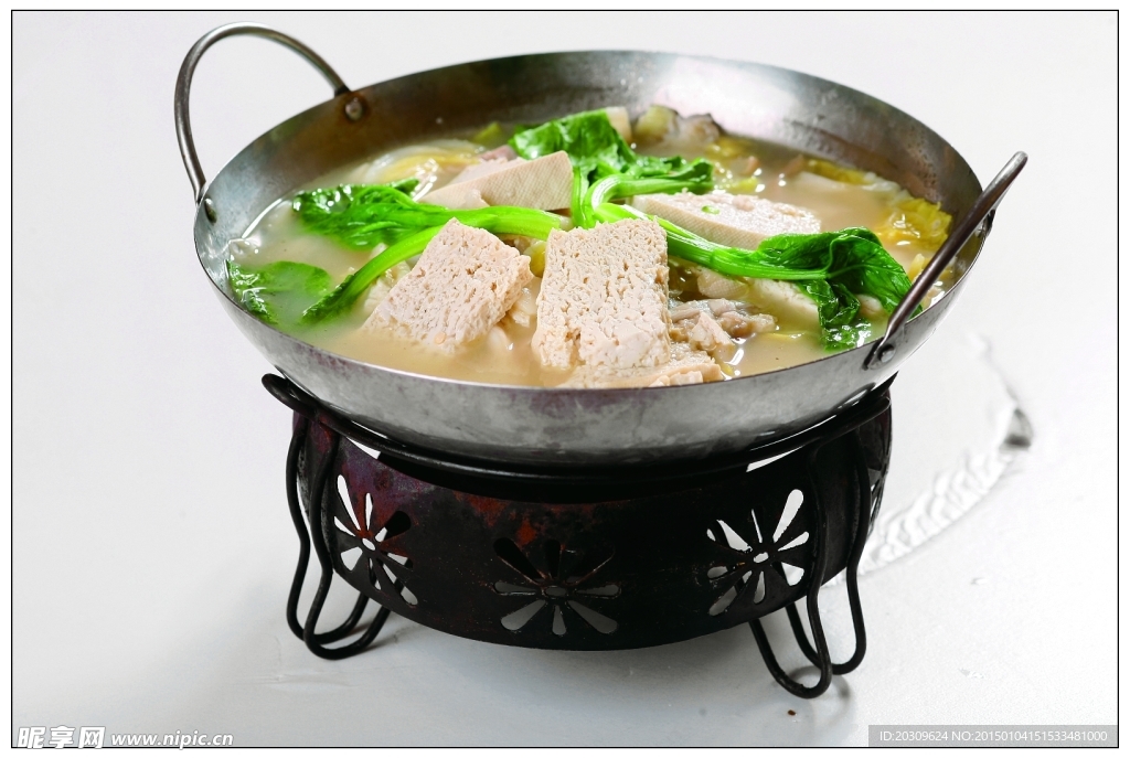 冻豆腐炖什菌元