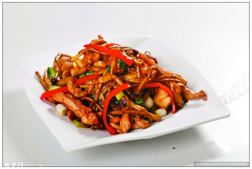 茶树菇鸡腿肉元