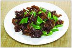 黑木耳炒青椒