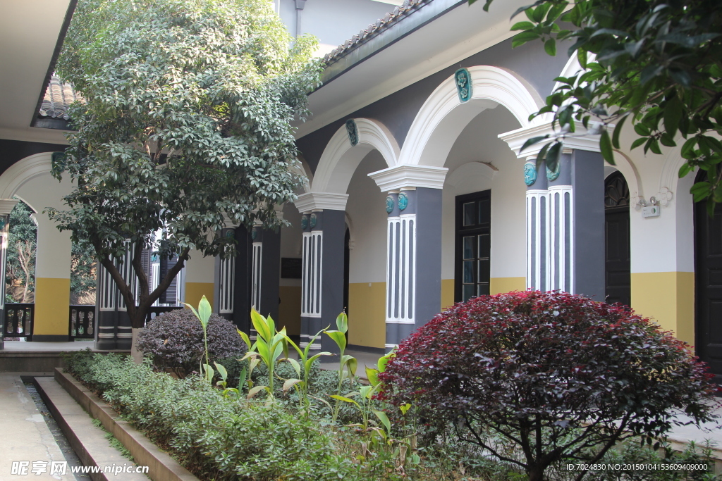 第一师范建筑