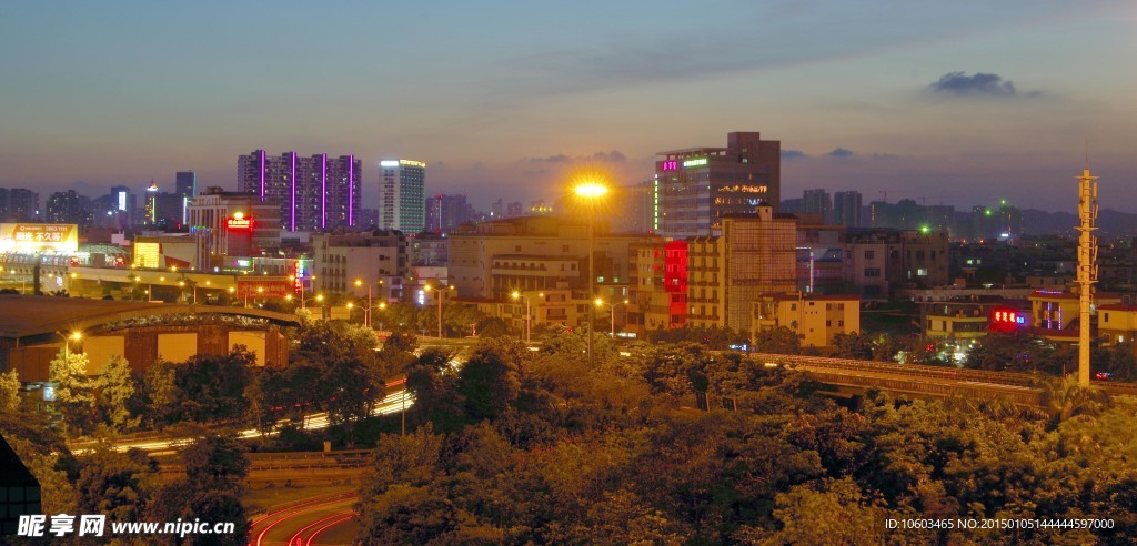 城市夜景夜间交通