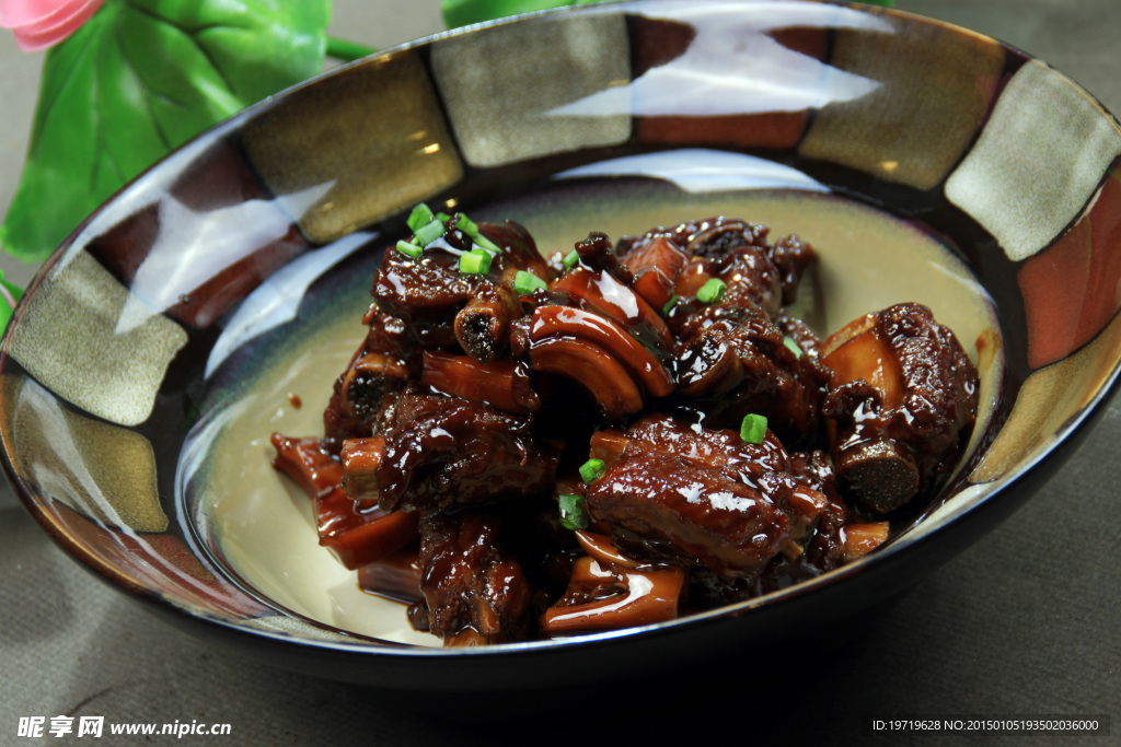 鱿鱼干烧肉