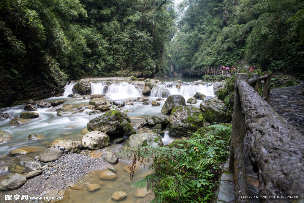 黑山谷