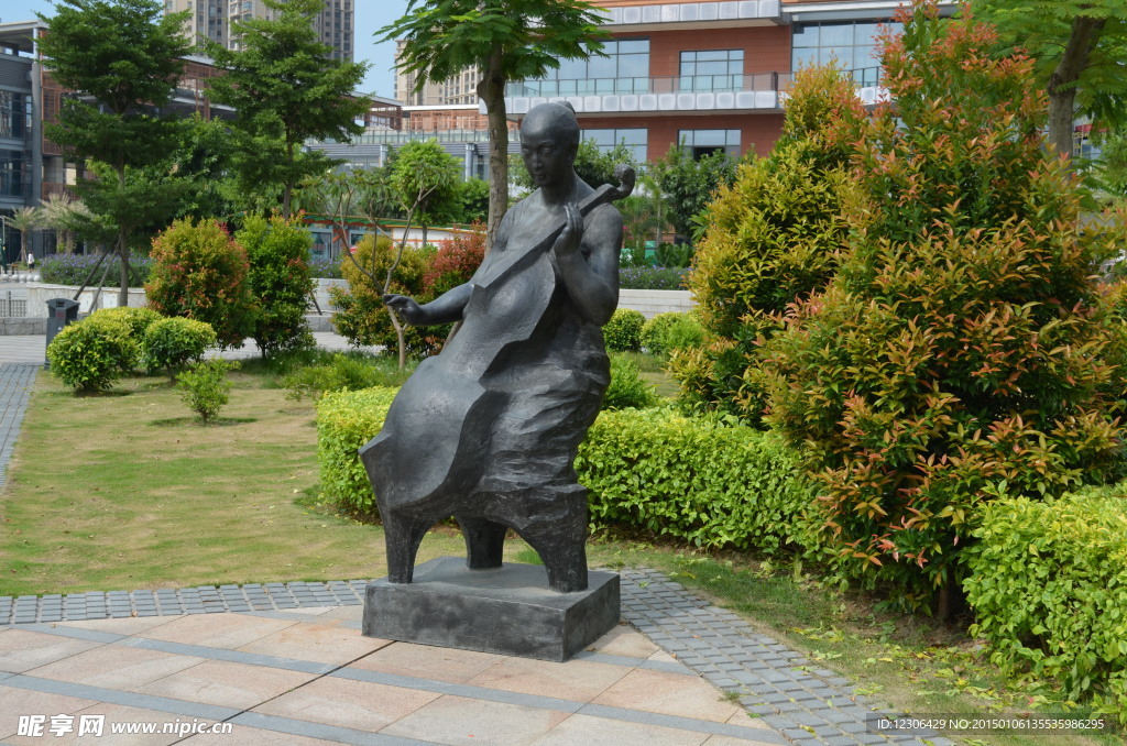 雕像