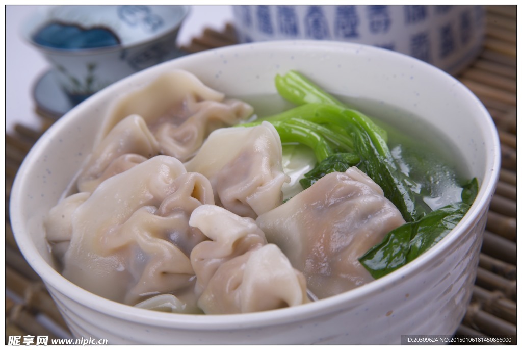 猪肉大葱水饺