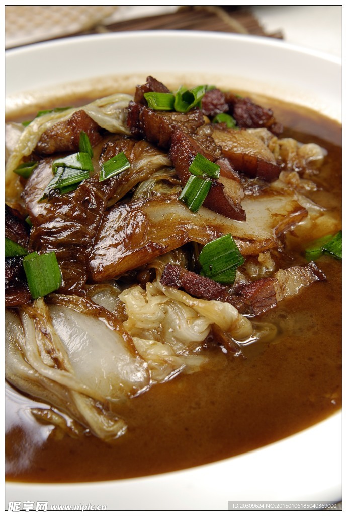 私房肉烧白菜