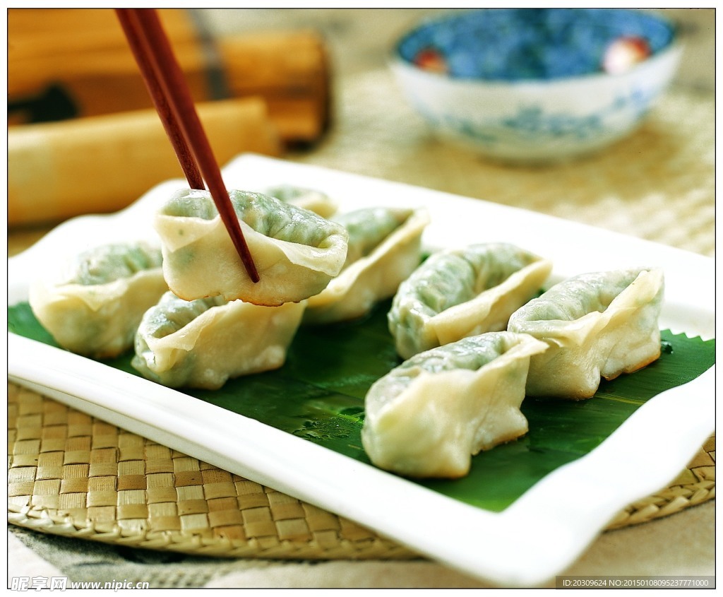 荠菜馄饨