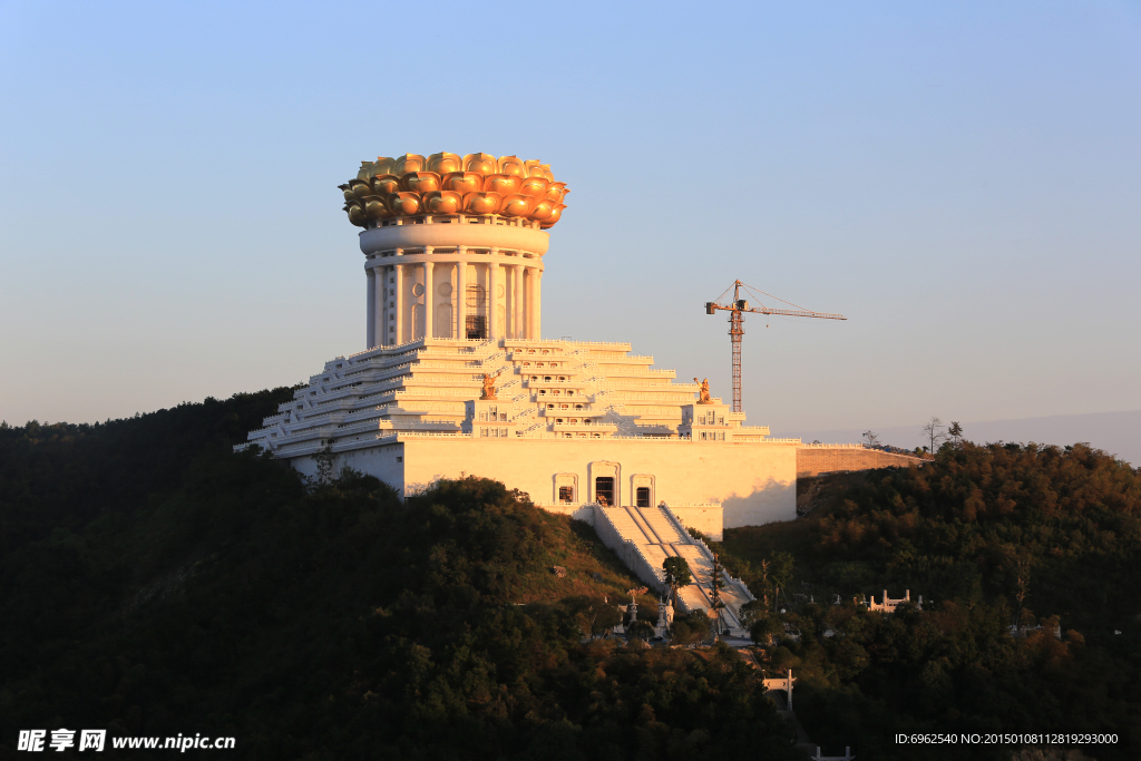 龙华寺