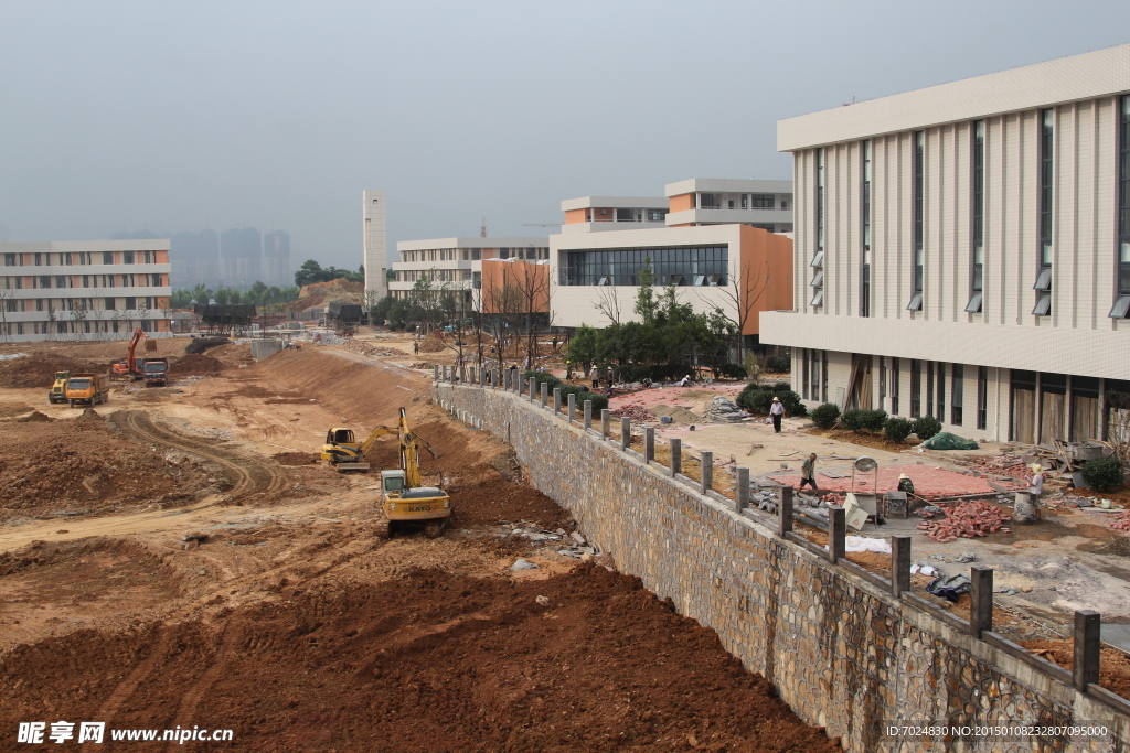 学校建设