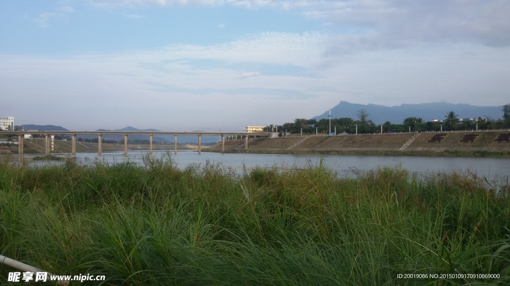 昌化江风景