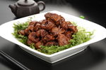 肥肠烧鸡翅