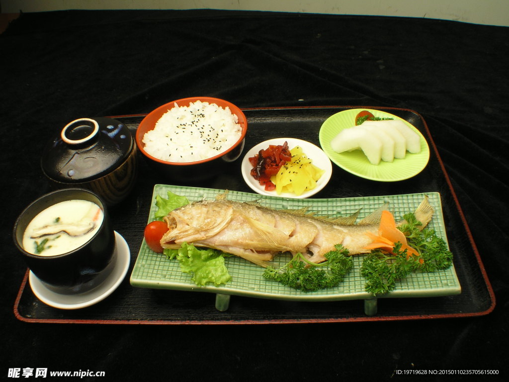 煎黄花鱼定食