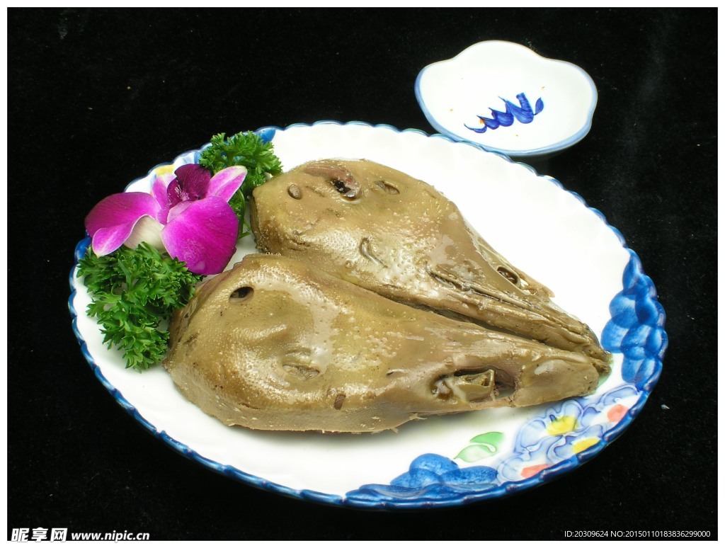 卤水鹅头
