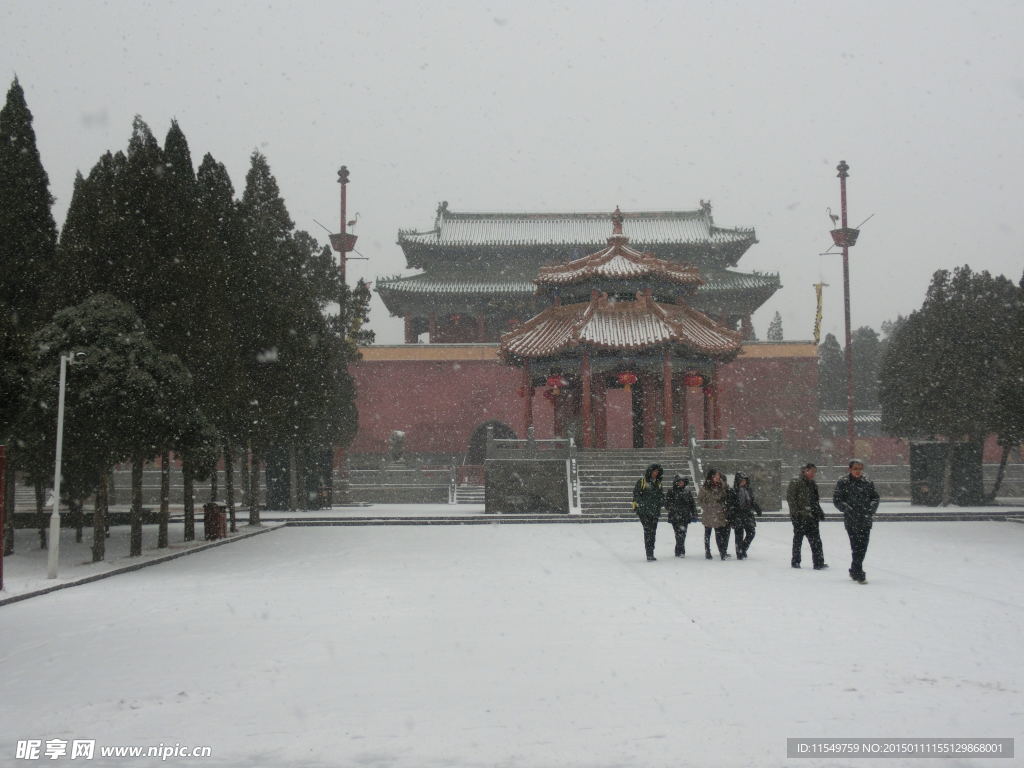 登封  中岳庙雪景