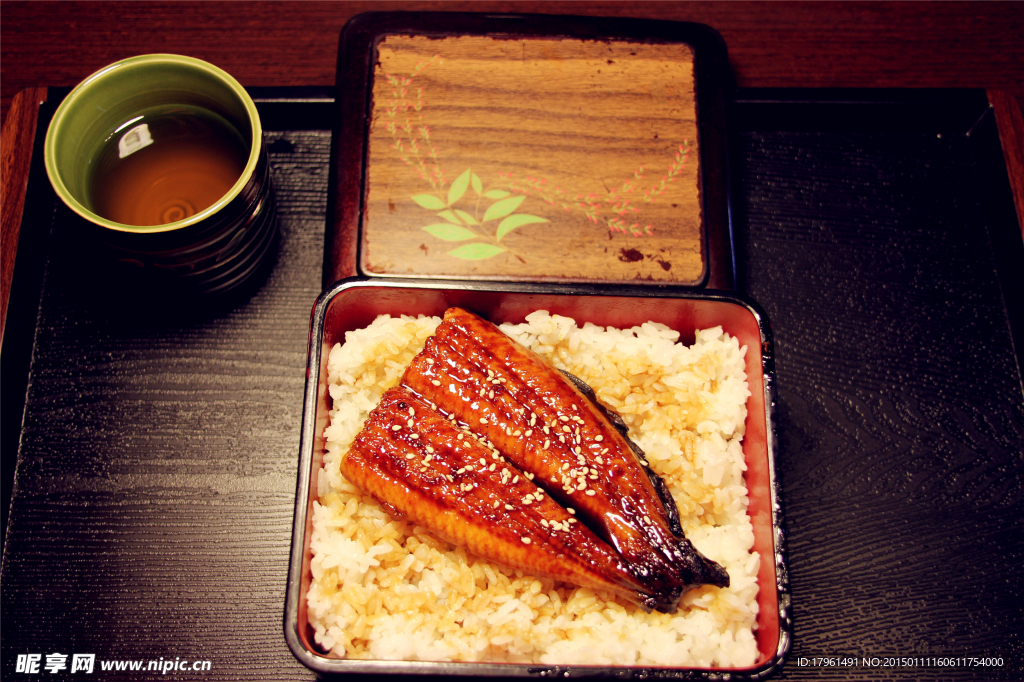 日式鳗鱼饭