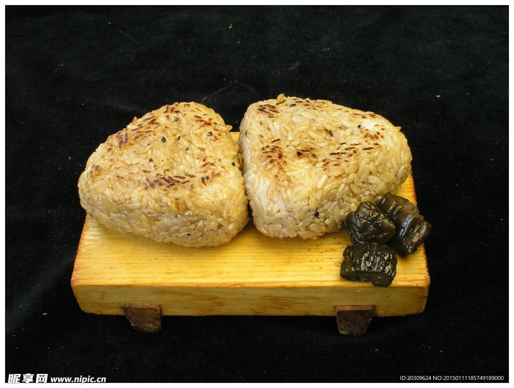 烤饭团