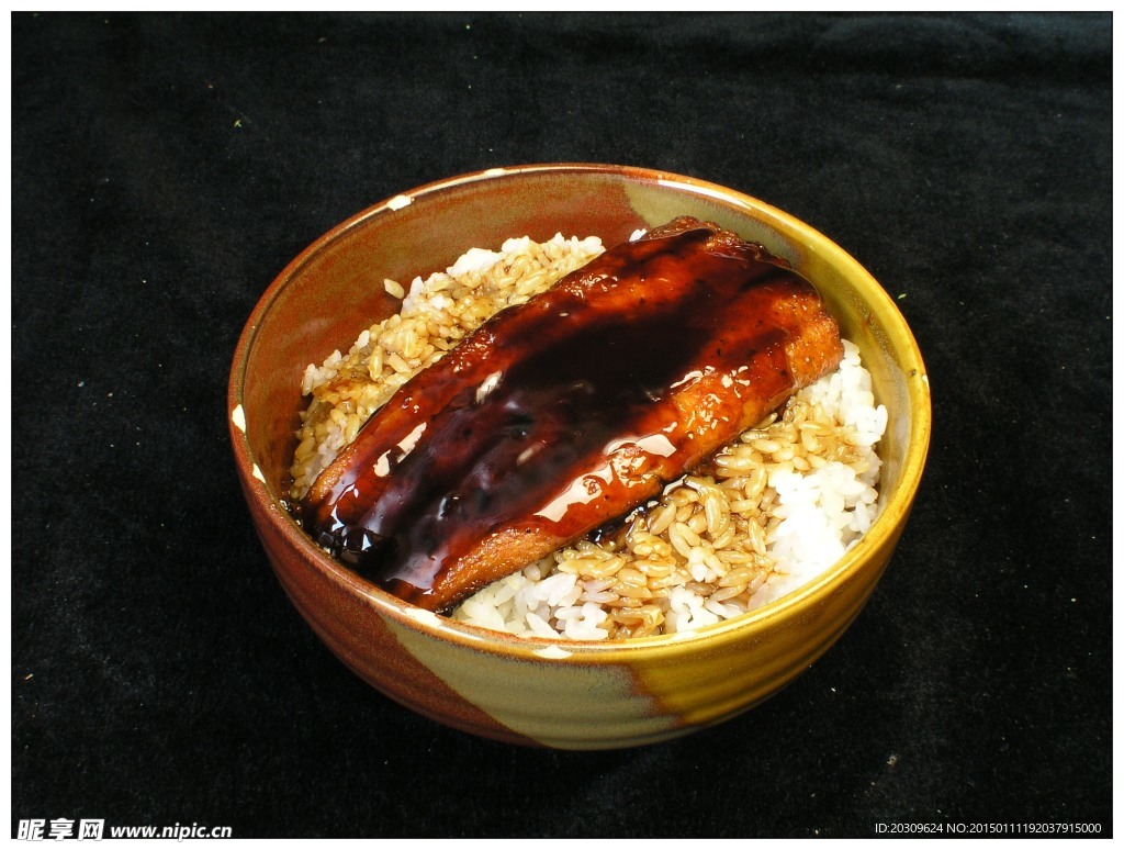 鳗鱼饭