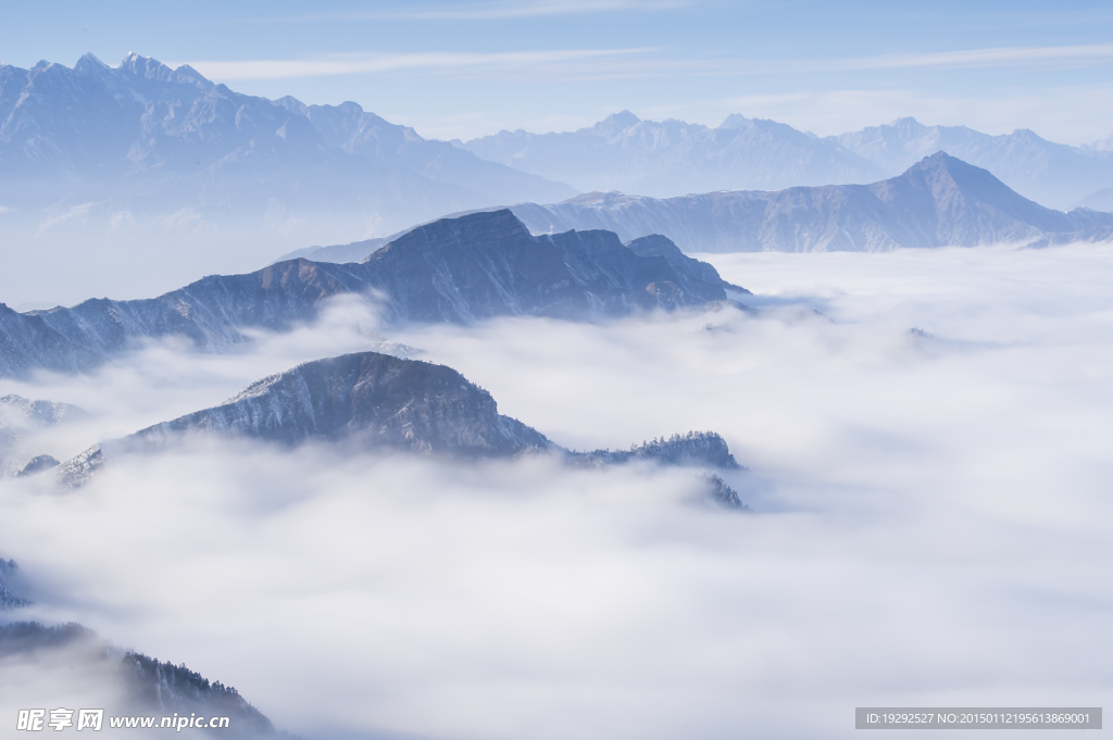 牛背上风景